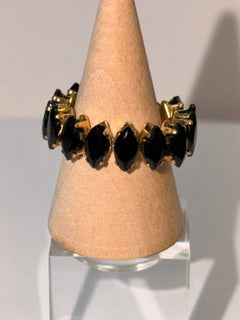 Elegant Gemstone Ring
