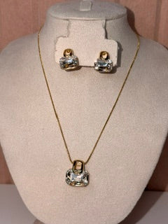 Beautiful Zircon Necklace and Earrings